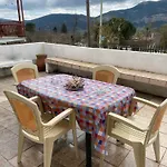 M&c House *